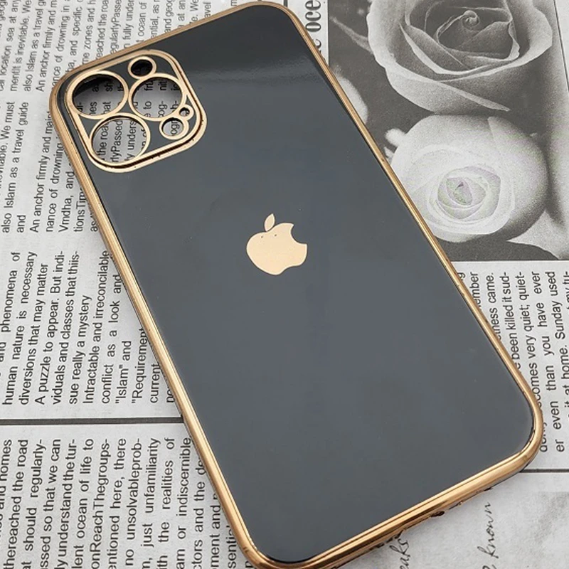 کاور سیلیکونی مشکی دور طلایی مناسب گوشی های ایفون ۱۲ پرو مکس iPhone 12 Pro Max
